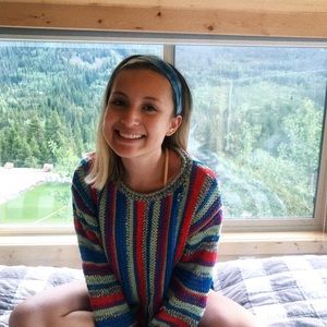 Meet your Posher, Kiana